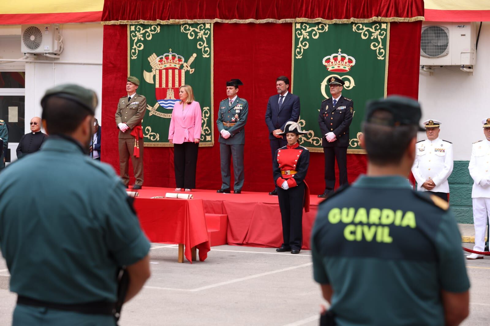 La subdelegada del Gobierno en Alicante, Araceli Poblador, en el acto del 179 aniversario de la Guardia Civil