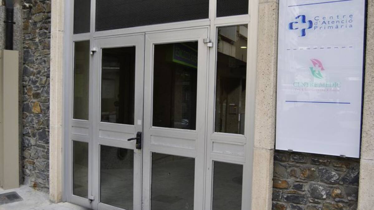 Sant Julià descarta el menjador social i comença a treballar en un centre de dia