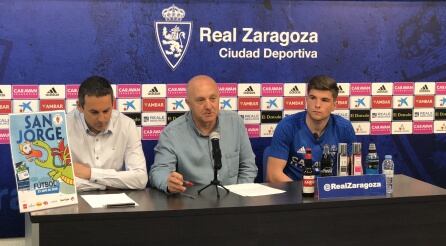 De izquierda a derecha: Pedro Suñén, Ramón Lozano, y Raúl Guti