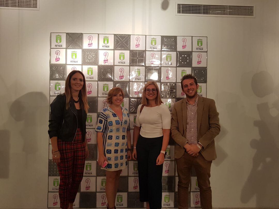 Los Premios Model de Petrer reciben más de 800 visitas en la “Alicante Fashion Week”
