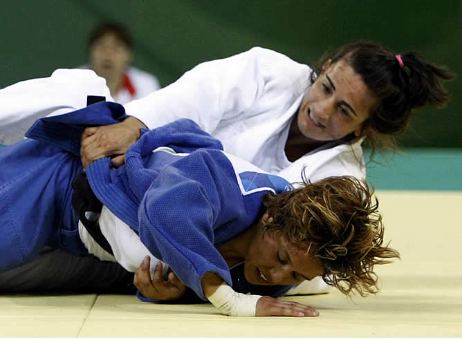 La judoca española vence en su primer combate a la estadounidense Valerie Gotay