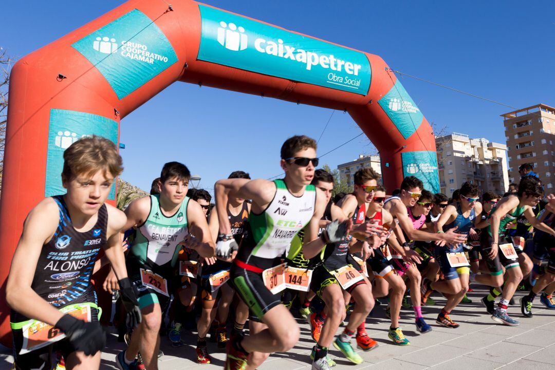 Caixapetrer apoya cada año numerosas actividades deportivas