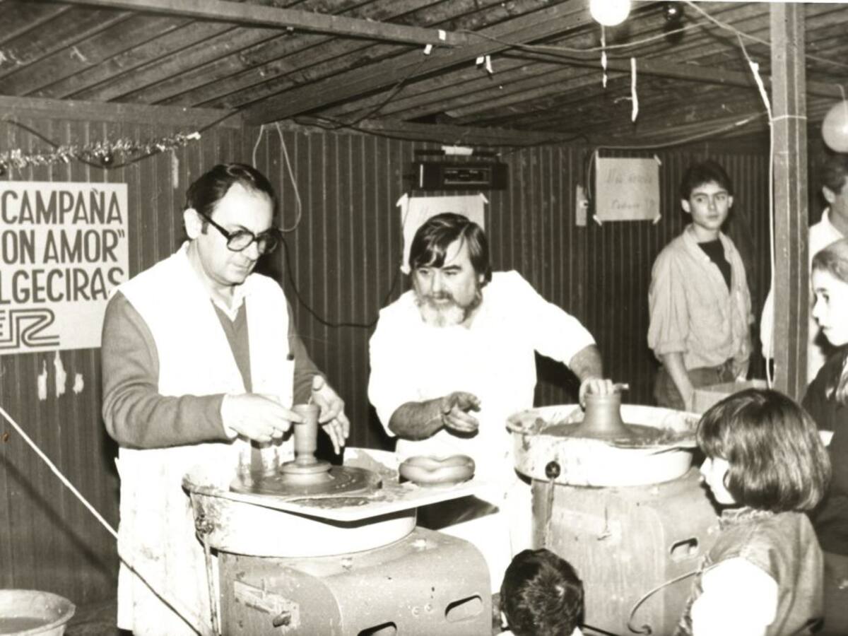 El ceramista José Luis Villar cuenta desde hoy con una calle en Algeciras