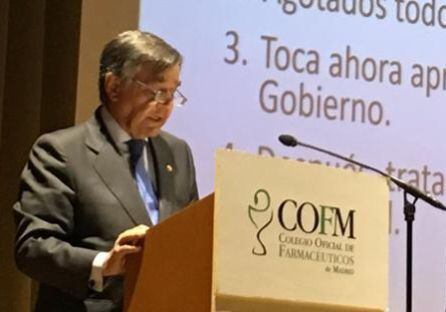 El presidente de COFM, Luis González, durante la presentación esta semana de los acuerdos con la Consejería de Sanidad.