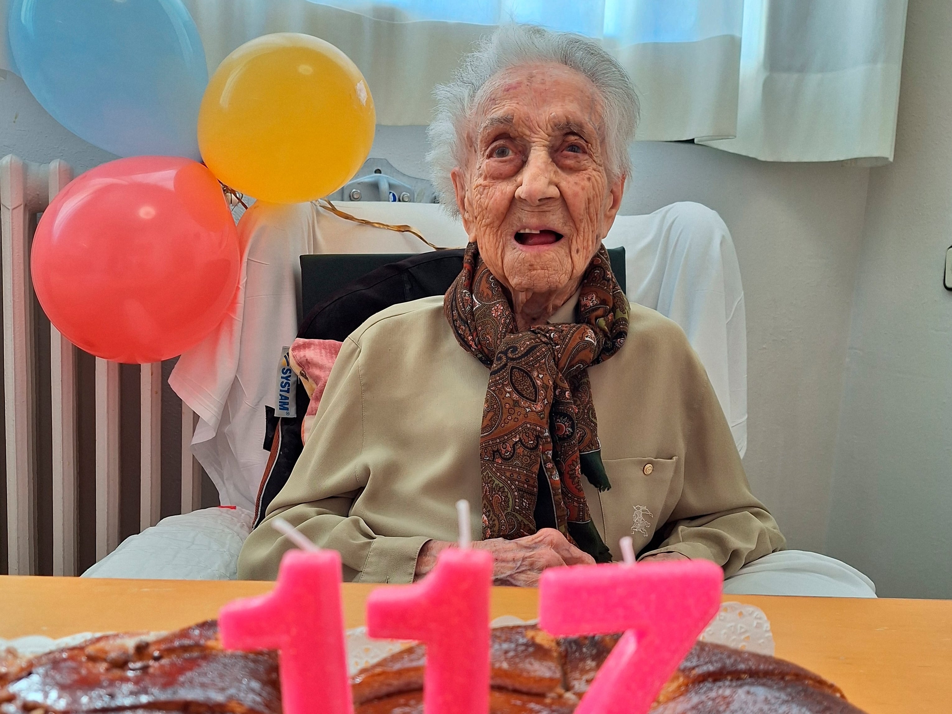 GRAFCAT851. BARCELONA, 04/03/2024.- Fotografía distribuida por la familia de  Maria Branyas, la superanciana que está considerada como la persona más vieja del mundo, y que ha cumplido este lunes 117 años de edad en su residencia de Olot (Girona). EFE/Familia de Maria Branyas SÓLO USO EDITORIAL/SOLO USO PERMITIDO PARA ILUSTRAR LA NOTICIA QUE APARECE EN EL PIE DE FOTO (CRÉDITO OBLIGATORIO)
