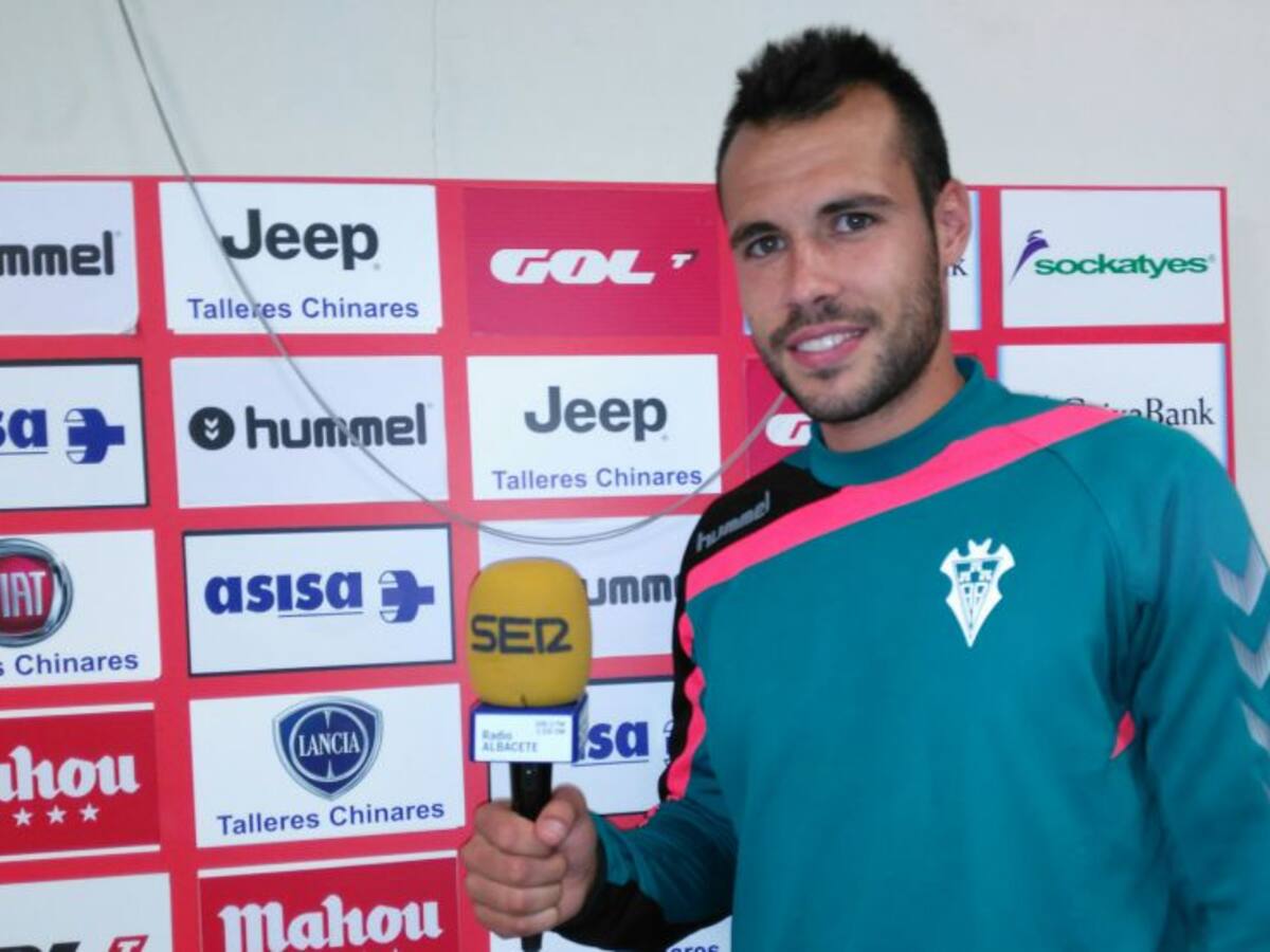 Santi Jara quiere puntuar en Pamplona