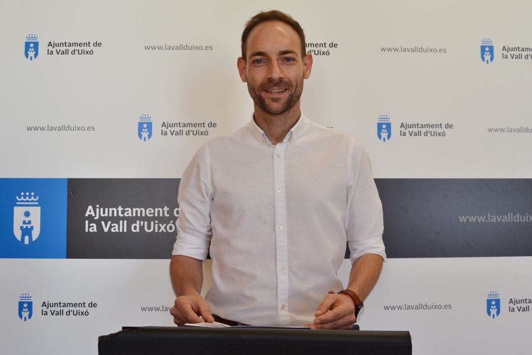 El concejal de Turismo, Jorge García, en la presentación de la programación ‘Nits d’històries i historietes’.