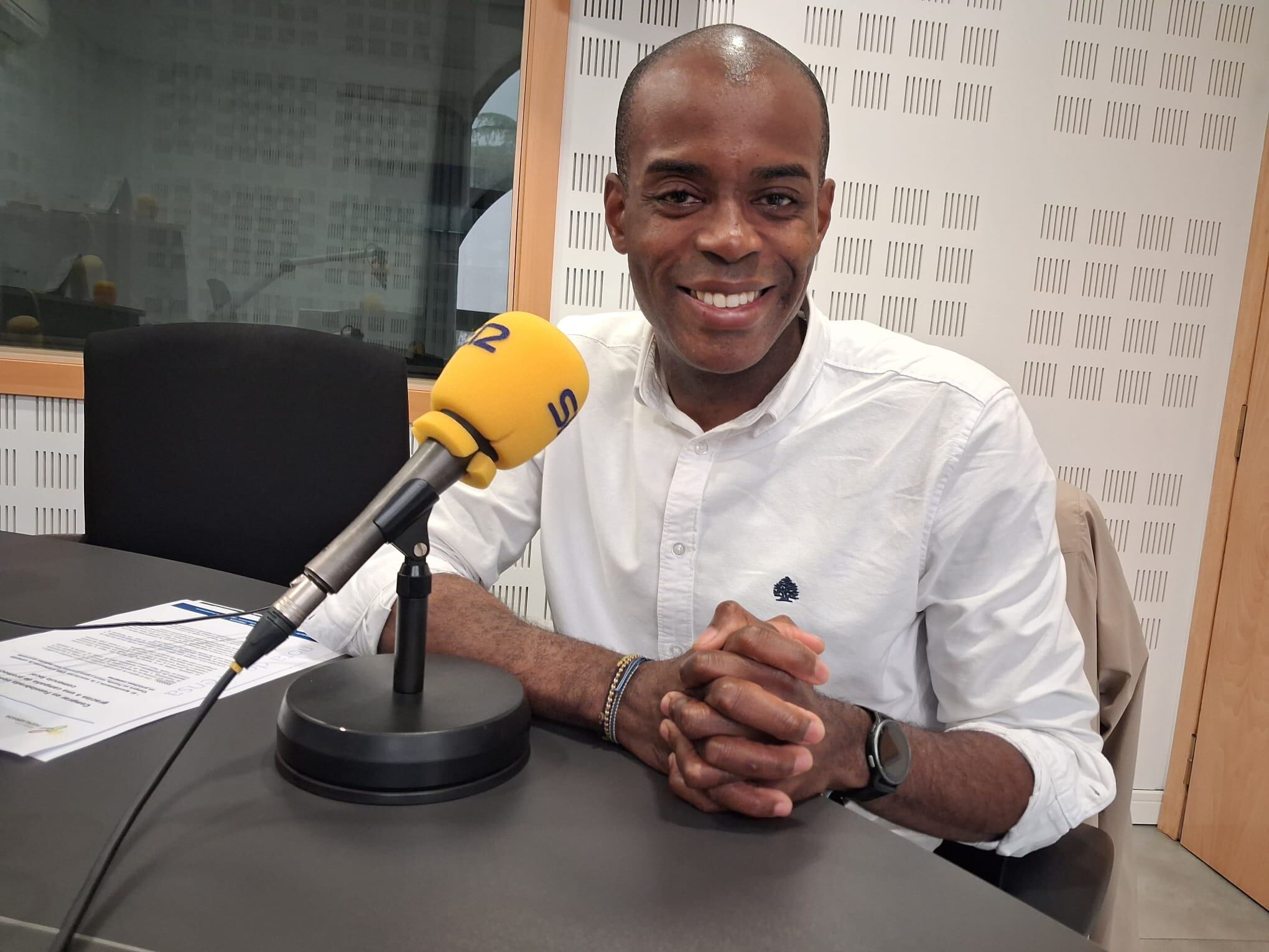 Javier Boquesa, concejal de Comercio de Fuenlabrada, en los estudios de SER Madrid Sur