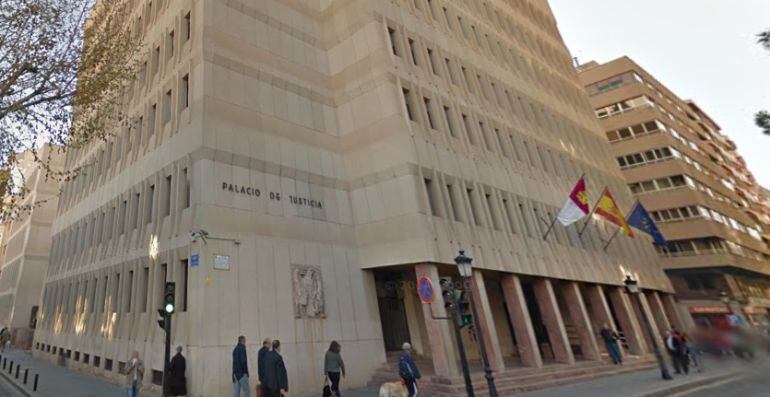 Los tres exalcaldes han declarado en un juzgado de Albacete