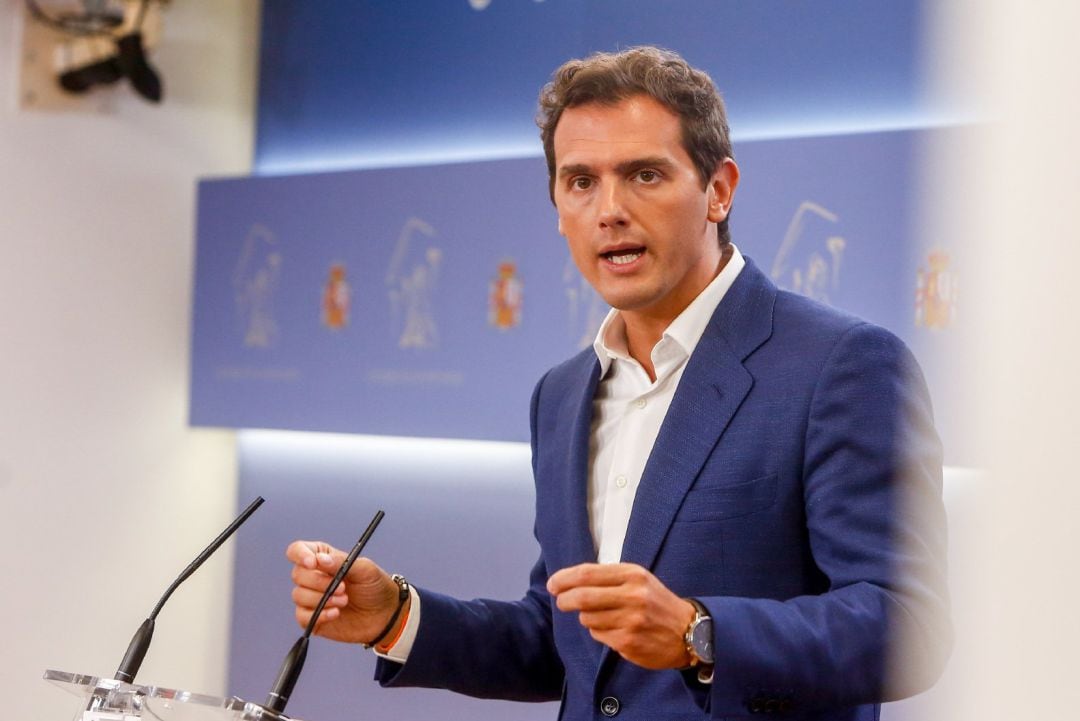 El líder de Ciudadanos, Albert Rivera, durante una rueda de prensa en el Congreso. 