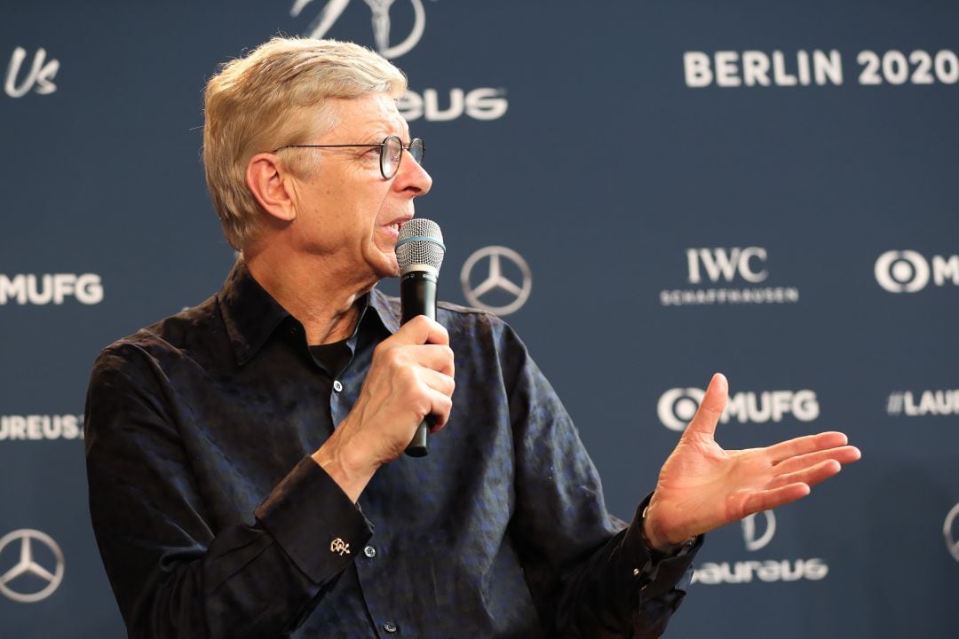 Wenger, durante una rueda de prensa. 