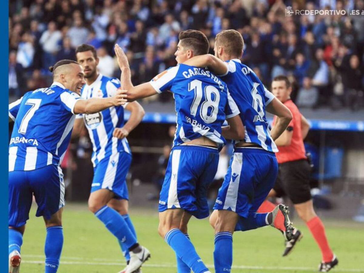 El Málaga arranca un punto en Riazor