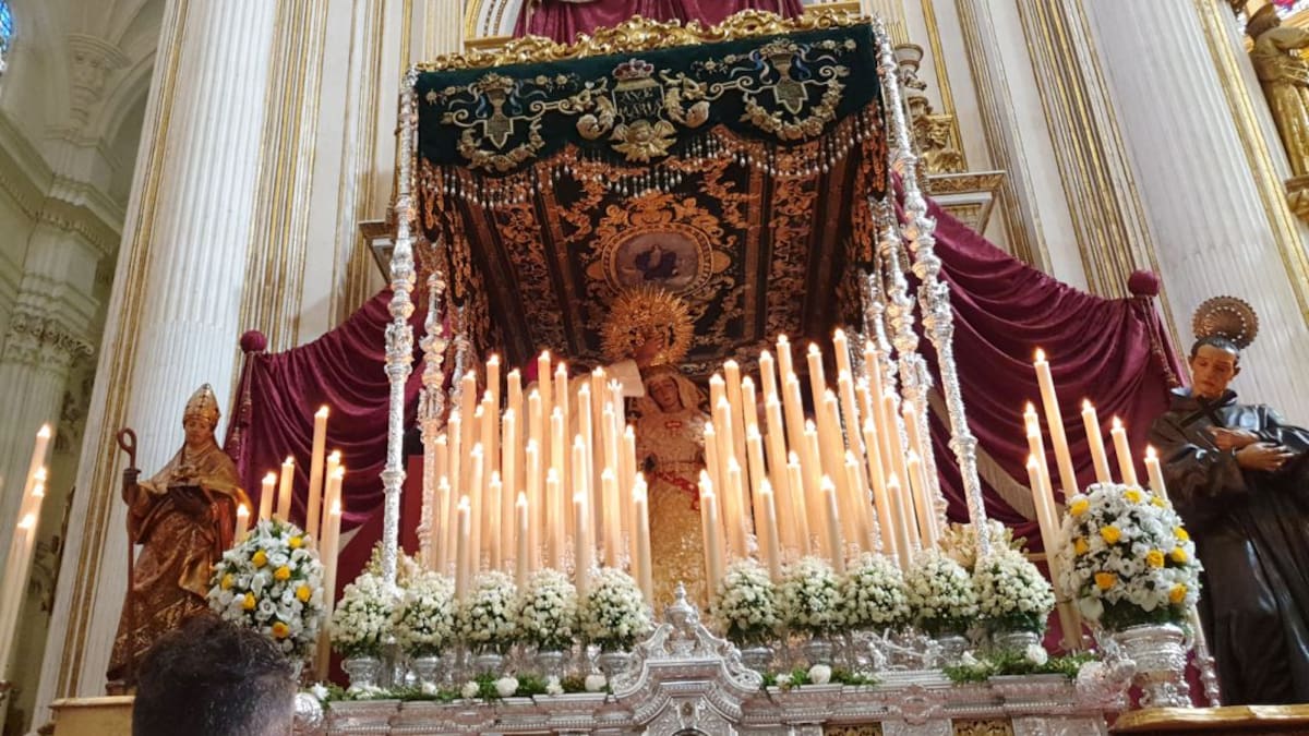 Y nada defraudó en el día más esperado por los cofrades de Granada