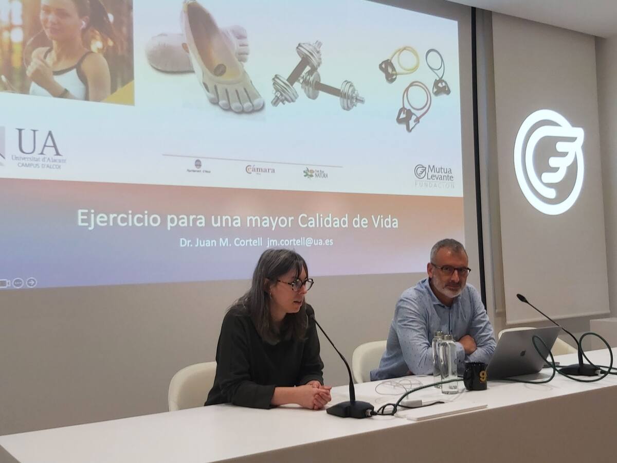 Juanma Cortell ens parla de la diferència entre exercici, activitat física, qualitat de vida i bons hàbits en Fundació Mutua Levante