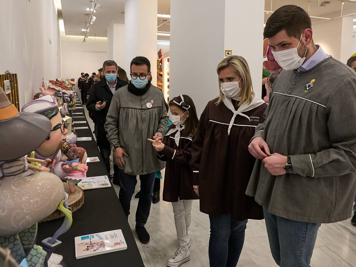 Los mejores Ninots para las fallas Prado y Vilanova de Gandia