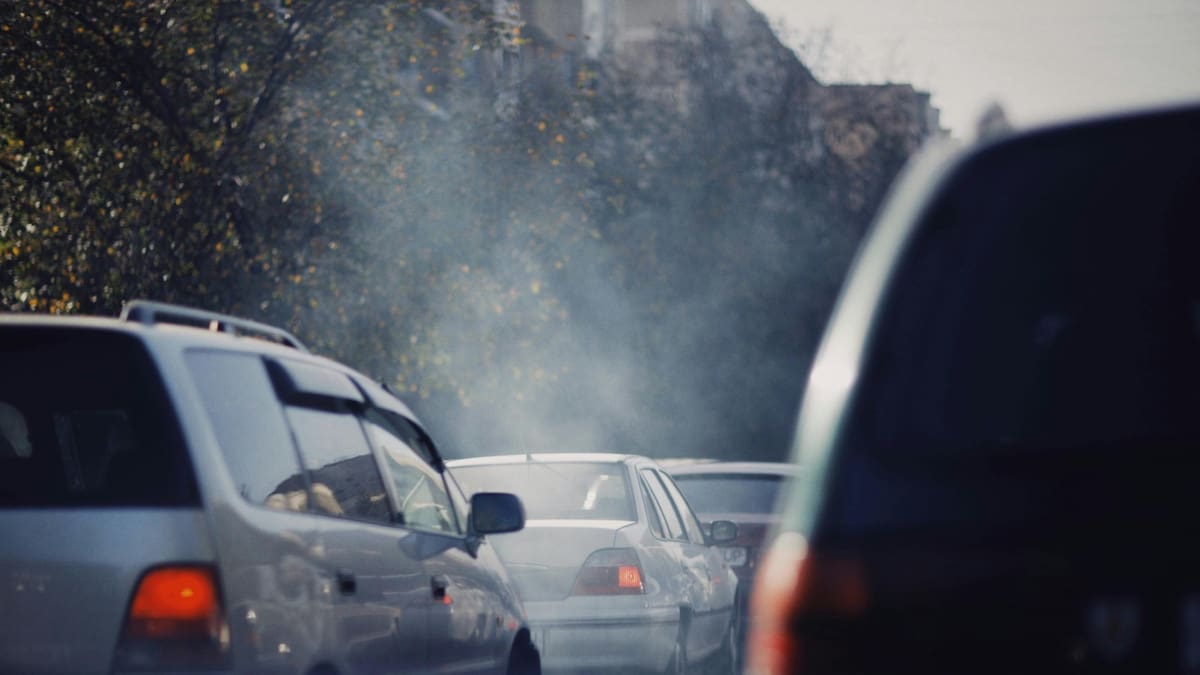 El limbo de las Zonas de Bajas Emisiones: 21 municipios madrileños siguen sin aplicarlas