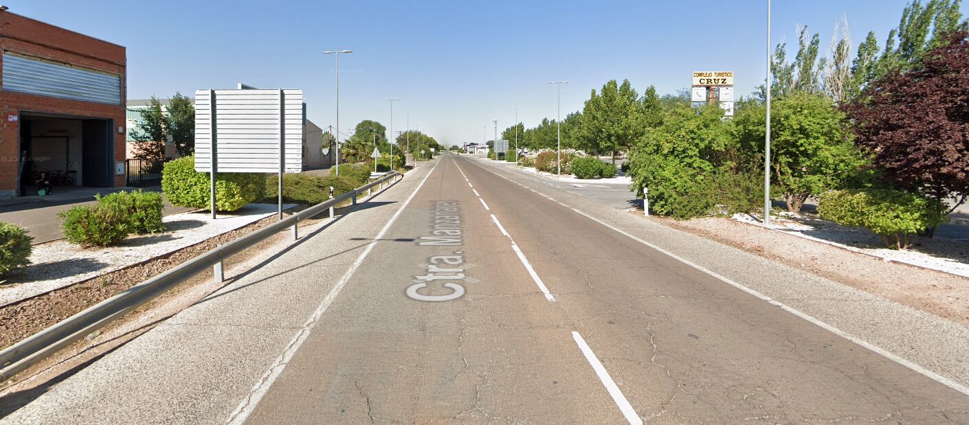 Imagen de la carretera de Manzanares en el término municipal de Argamasilla de Alba (Ciudad Real)