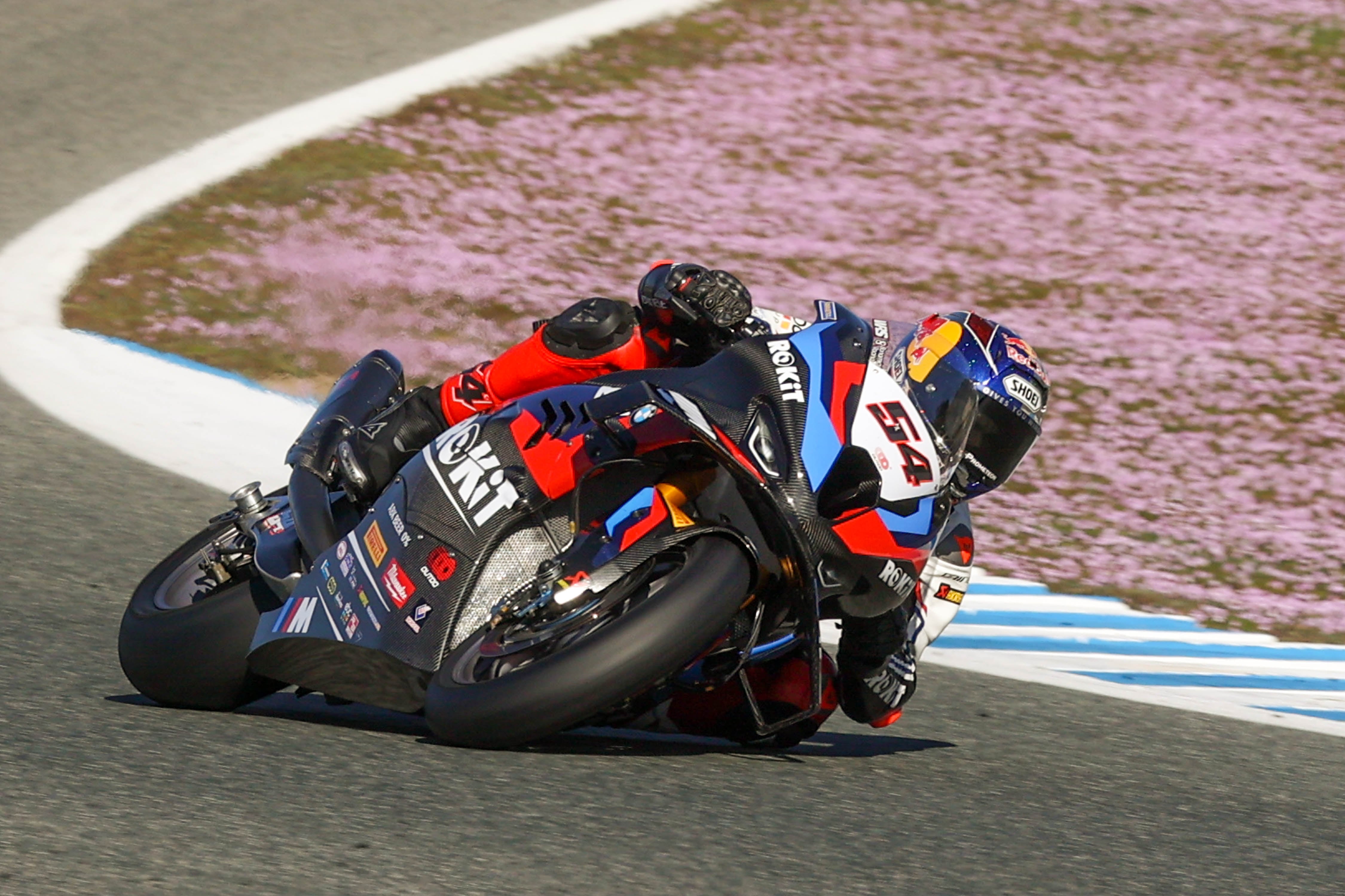 Toprak rodando en el Circuito de Jerez