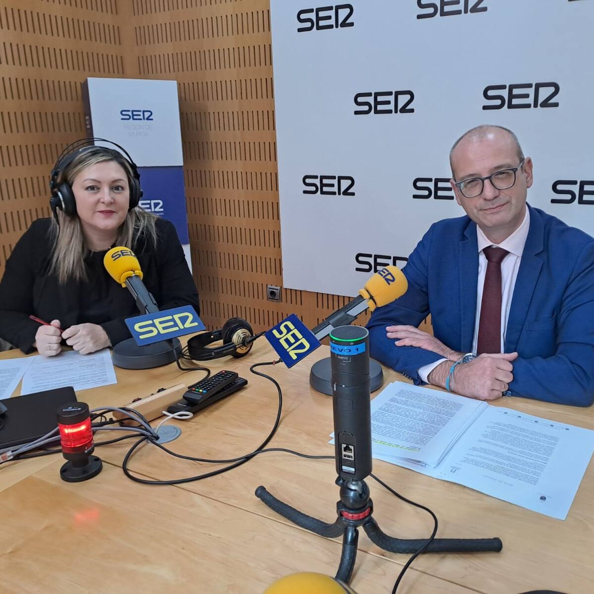 Víctor Marín anuncia un "horizonte ambicioso" de ofertas de empleo público "para reducir la temporalidad y para que trabajen en los centros públicos los mejores maestros y profesores"