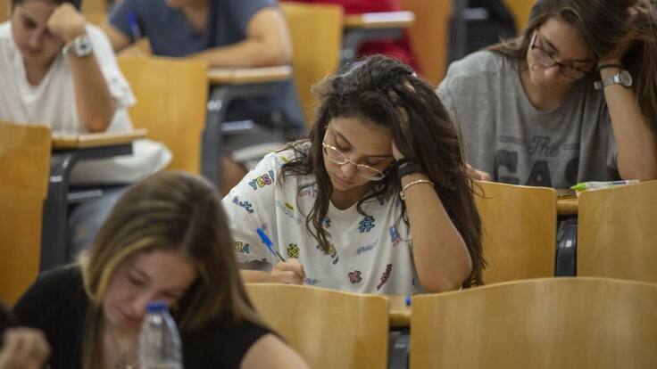 Comienza la EvAU en Castilla-La Mancha para más de 10.500 alumnos