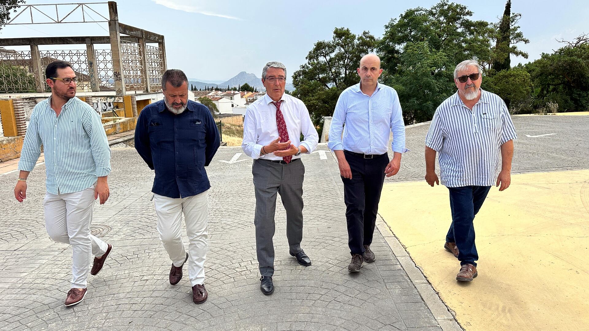 El presidente de la Diputación de Málaga, Francisco Salado, visita el municipio de Archidona