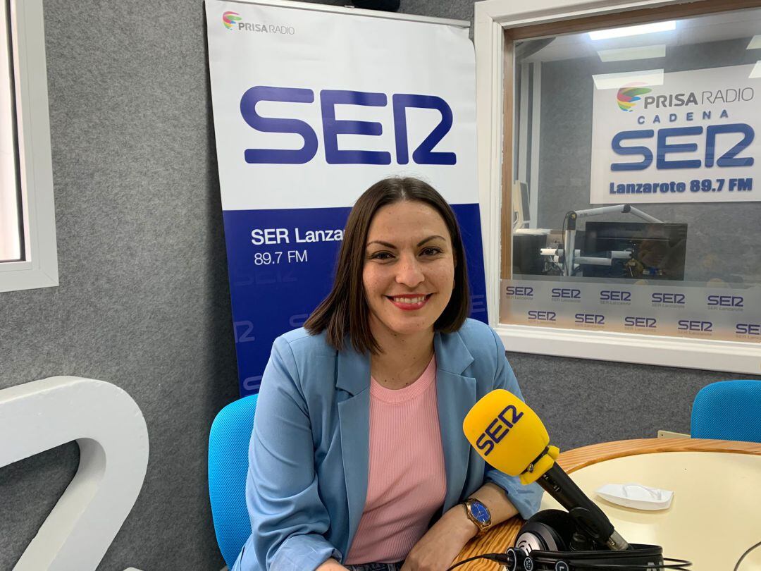 Migdalia Machín, secretaria general de Coalición Canaria Lanzarote en los estudios de SER Lanzarote. 