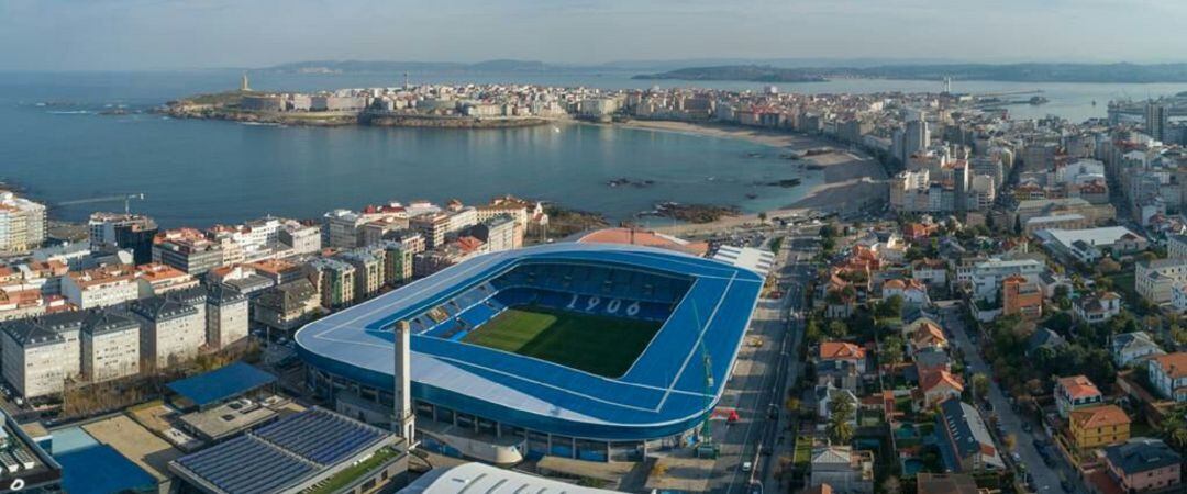 Campo de fútbol de Riazor