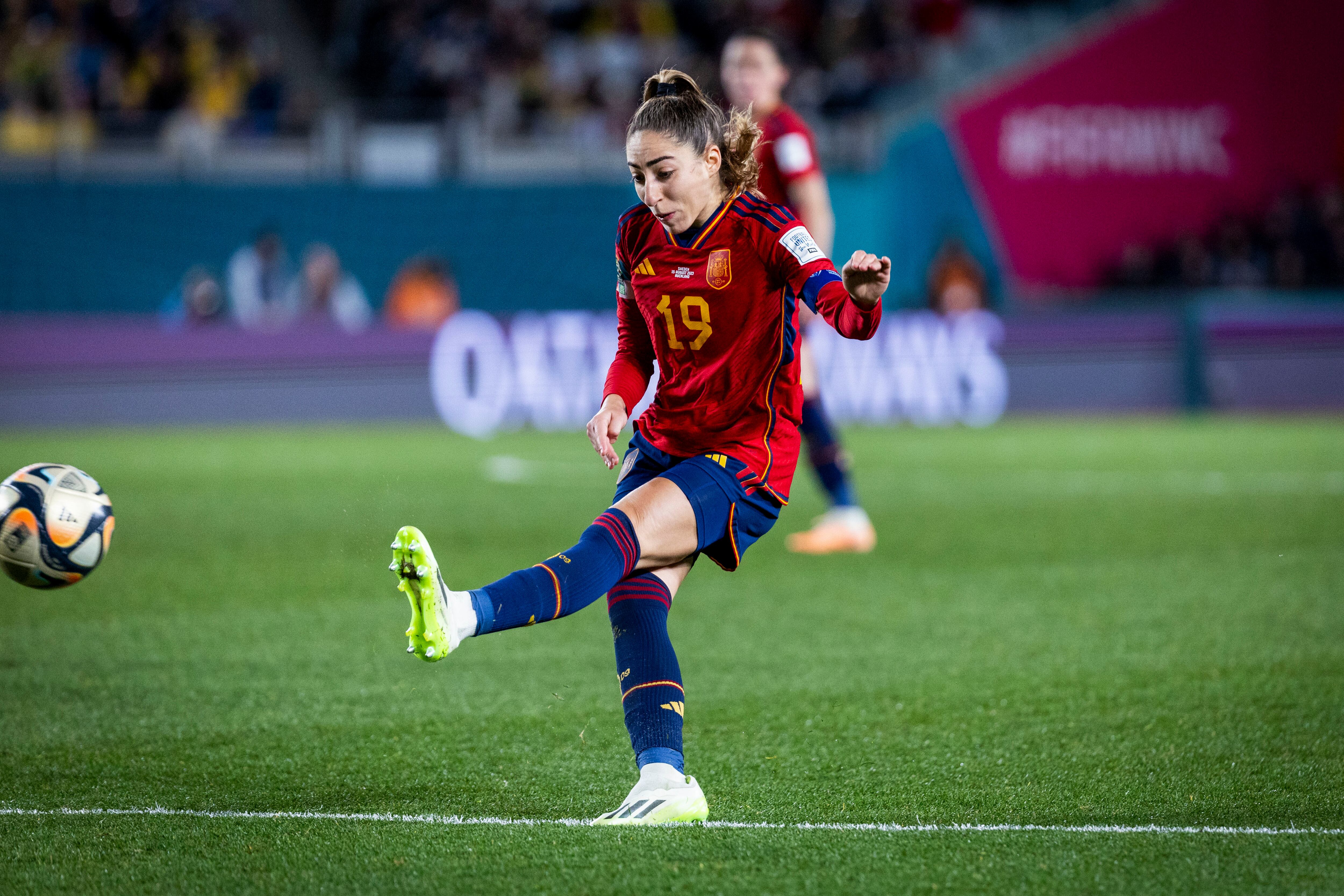 Olga Carmona, con la selección española. EFE/Pablo García/RFEF