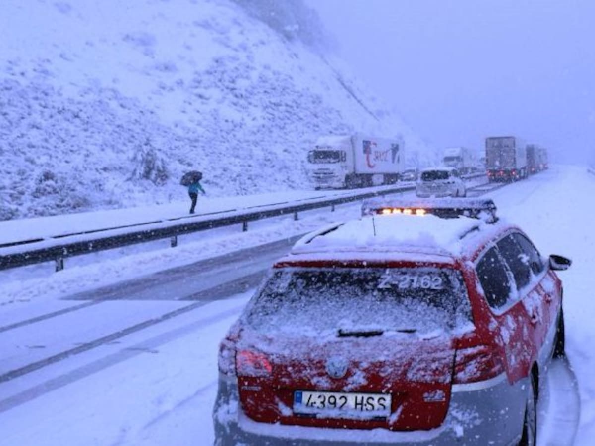 Navarra continúa en alerta por nieve