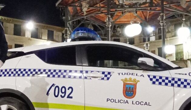 Vehículo de la policía local de Tudela