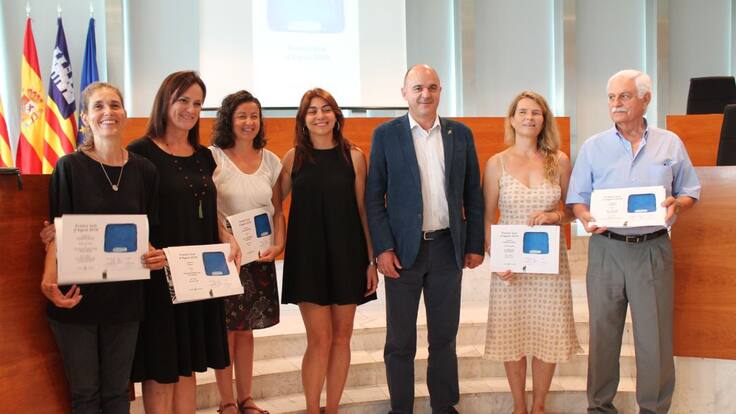 Inés Soler y Lucie Moyckova se reparten el Premi Vuit d'Agost de fotografía