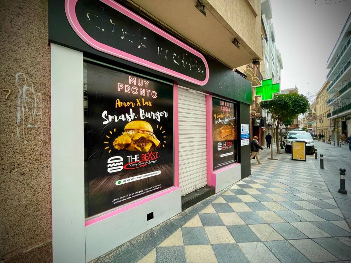 La tienda de gofres sexuales en Algeciras pasará a ser una hamburguesería