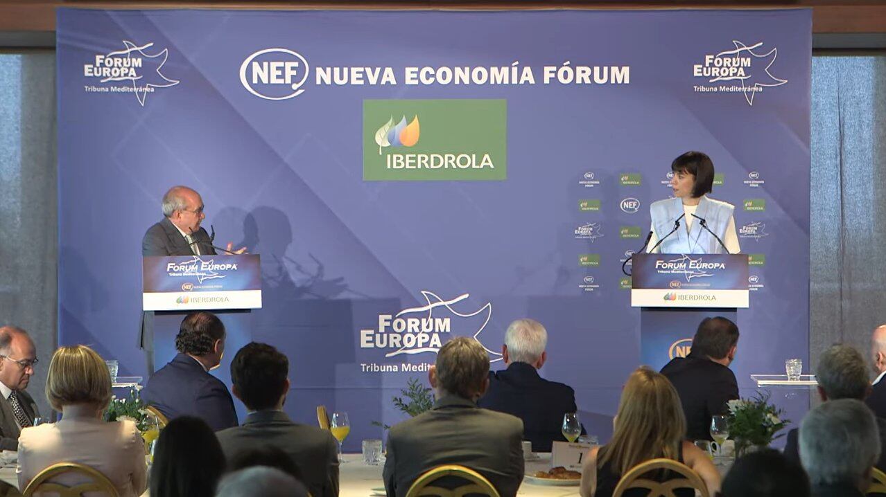 Diana Morant en el desayuno de Nueva Economía Fórum en València