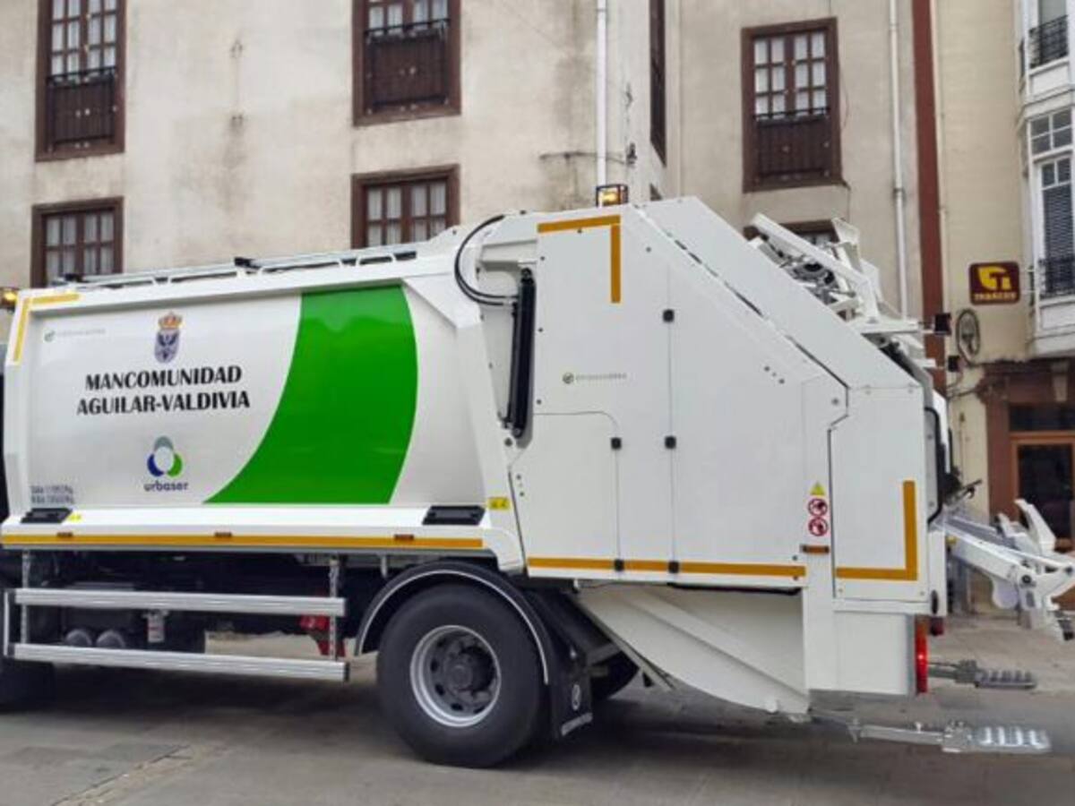 La Diputación apuesta por mejorar el parque de contenedores en las mancomunidades de residuos de la provincia