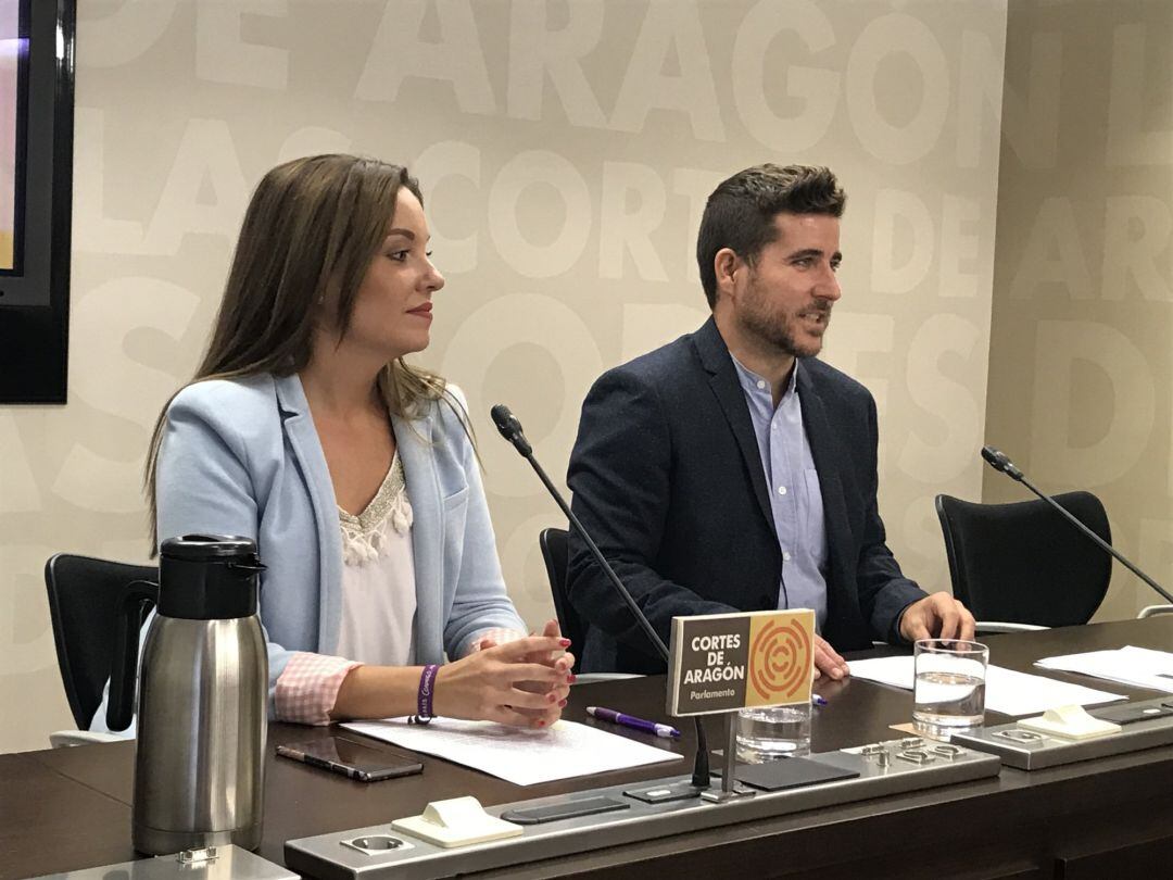 Maru Díaz y Nacho Escartín, en una rueda de prensa 