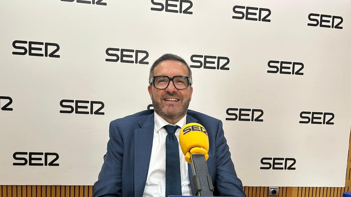 Miguel López Abad en La Ventana: "Hay más trabajo, pero menos beneficio"