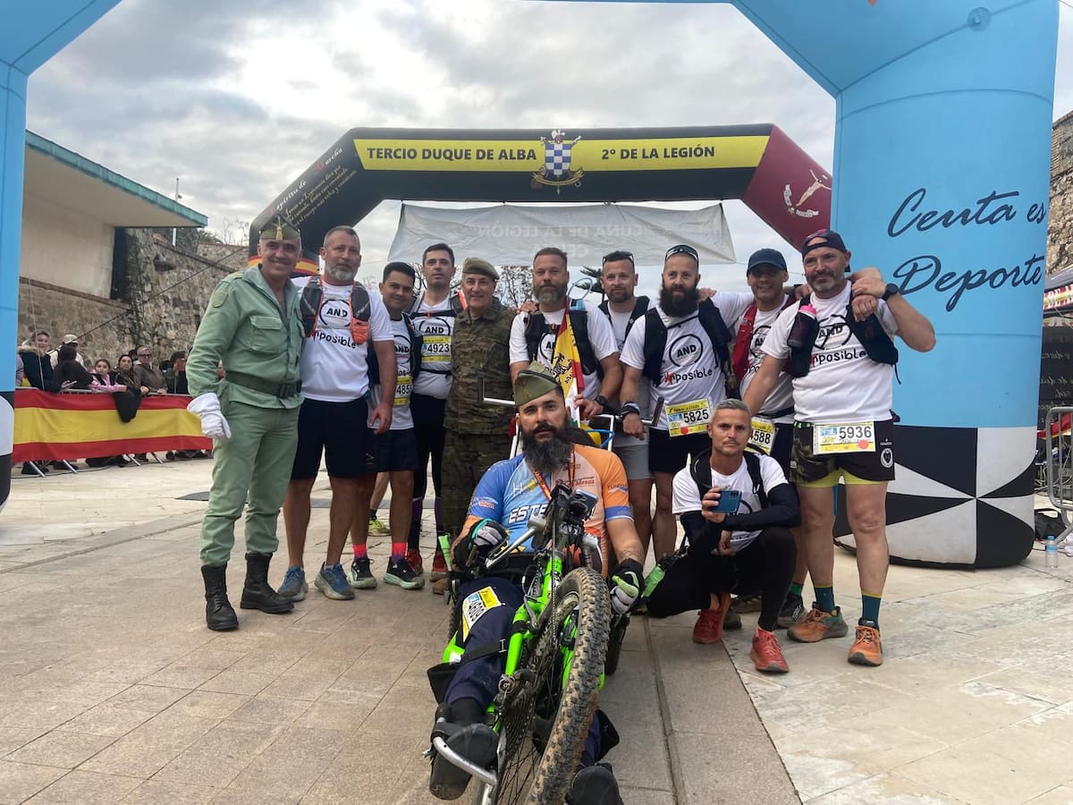 Alejandro Navarro completa la “Cuna de la Legión”: 50 kilómetros y 1.400 de altitud, en 8 horas, con un 92% de discapacidad