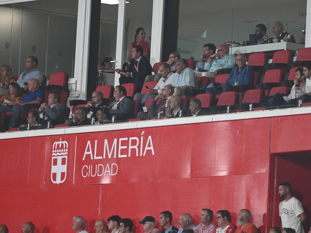 Se busca otro día para el Almería-Córdoba