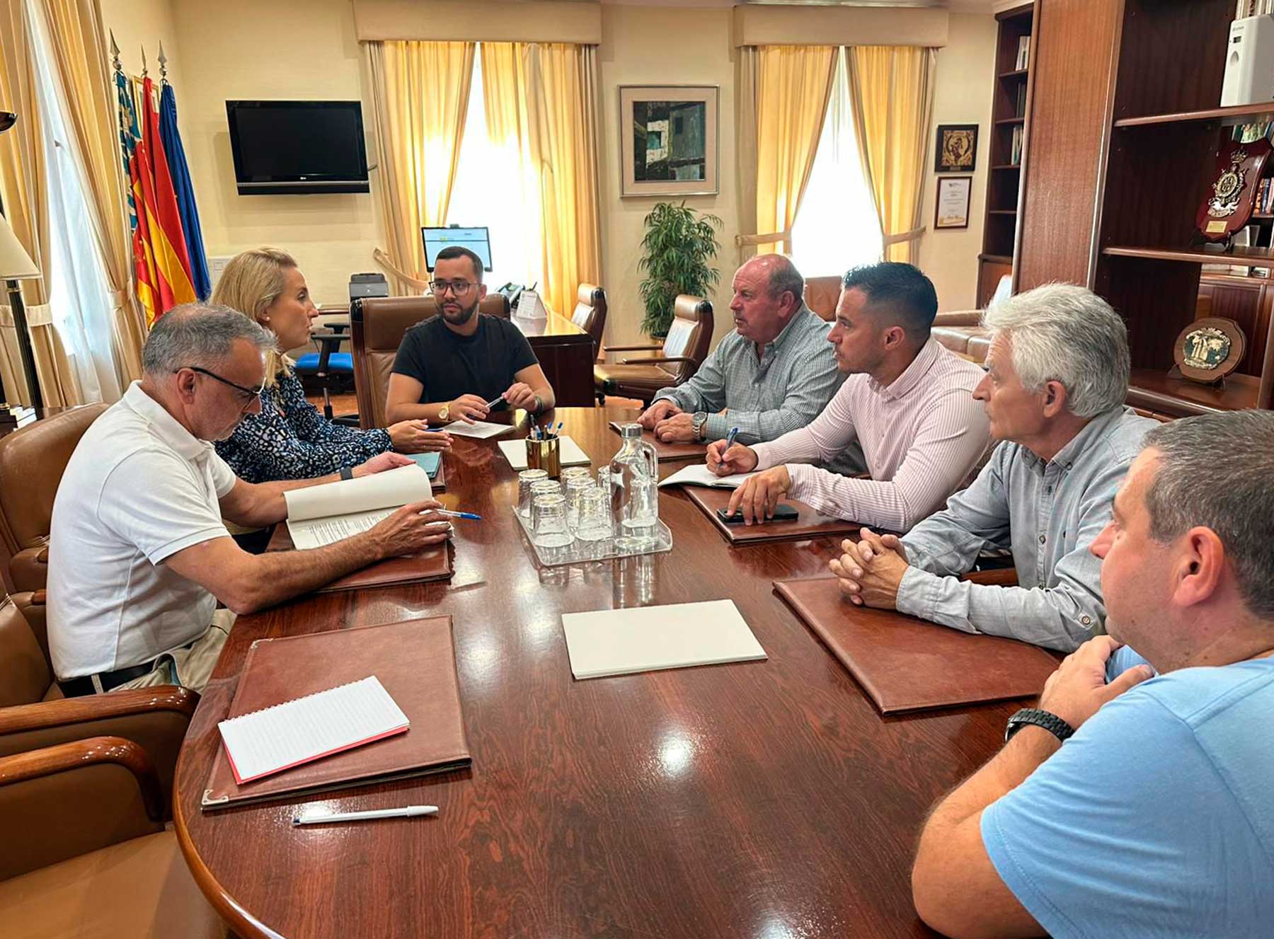 Reunión de tres alcaldes de la comarca con el subdelegado del gobierno Juan Antonio Nieves