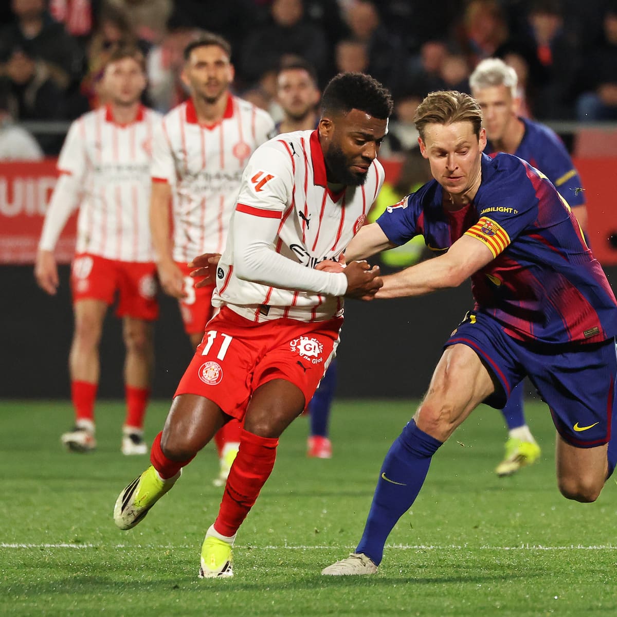 El problema real del Barça radica en haber renunciado a su ADN: "El centro del campo es inexistente, una zona de tránsito"