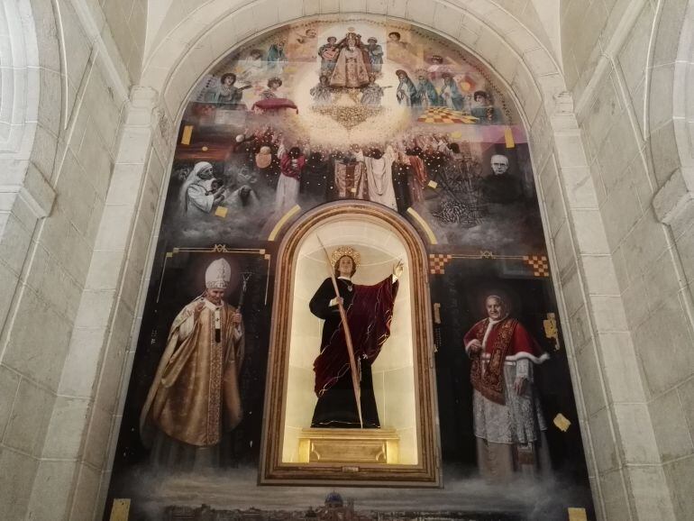 Retablo de los Papas Santos
