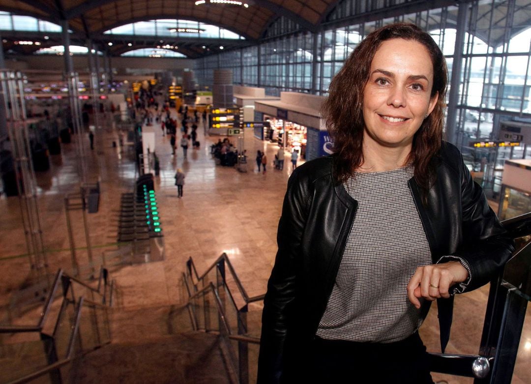 Laura Navarro, directora del aeropuerto de Alicante-Elche