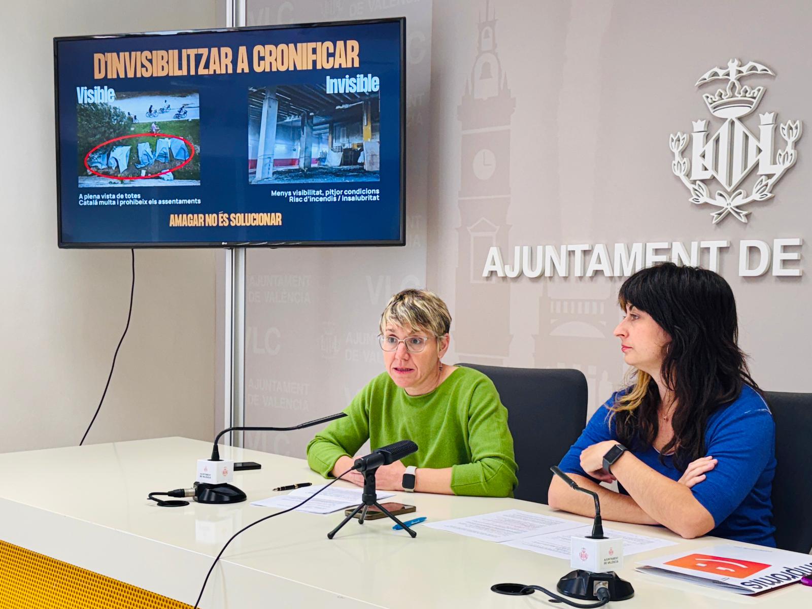 Papi Robles y Lucía Beamud, en la rueda de prensa