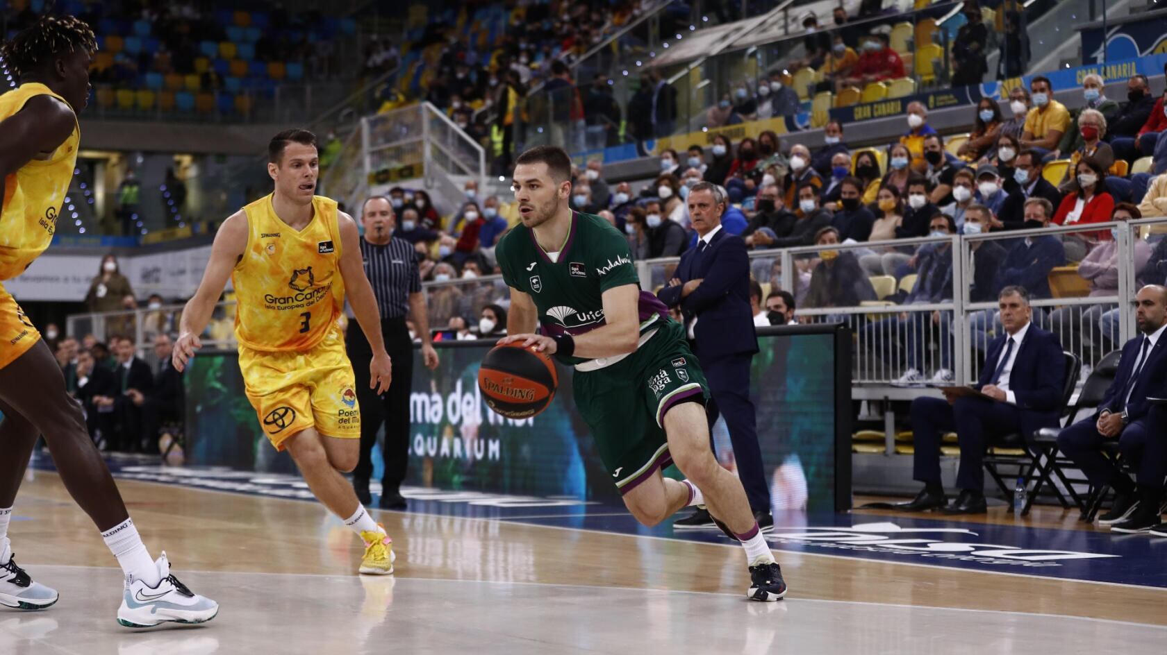 El Unicaja pierde en Las Palmas ante el Gran Canaria