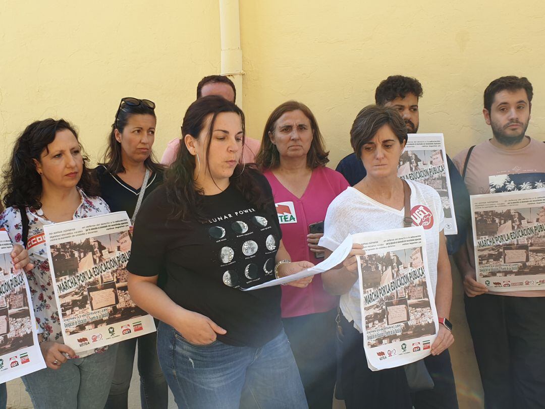 Sindicatos y familias presentan en Granada las próximas movilizaciones educativas