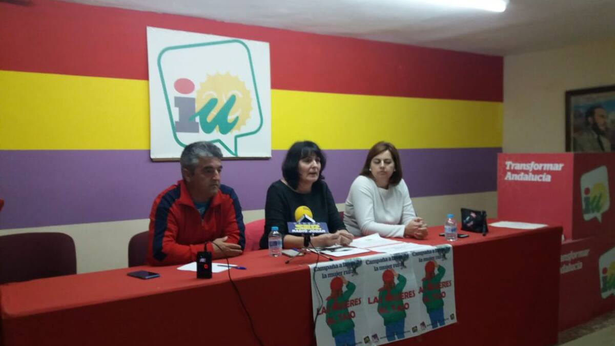 Juana Cazorla (IU) critica las visitas de las delegadas de la Junta
