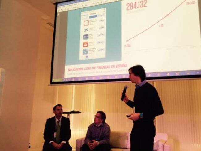 Sergio Chalbaud, CEO de Fintonic, muestra el crecimiento de la plataforma en España