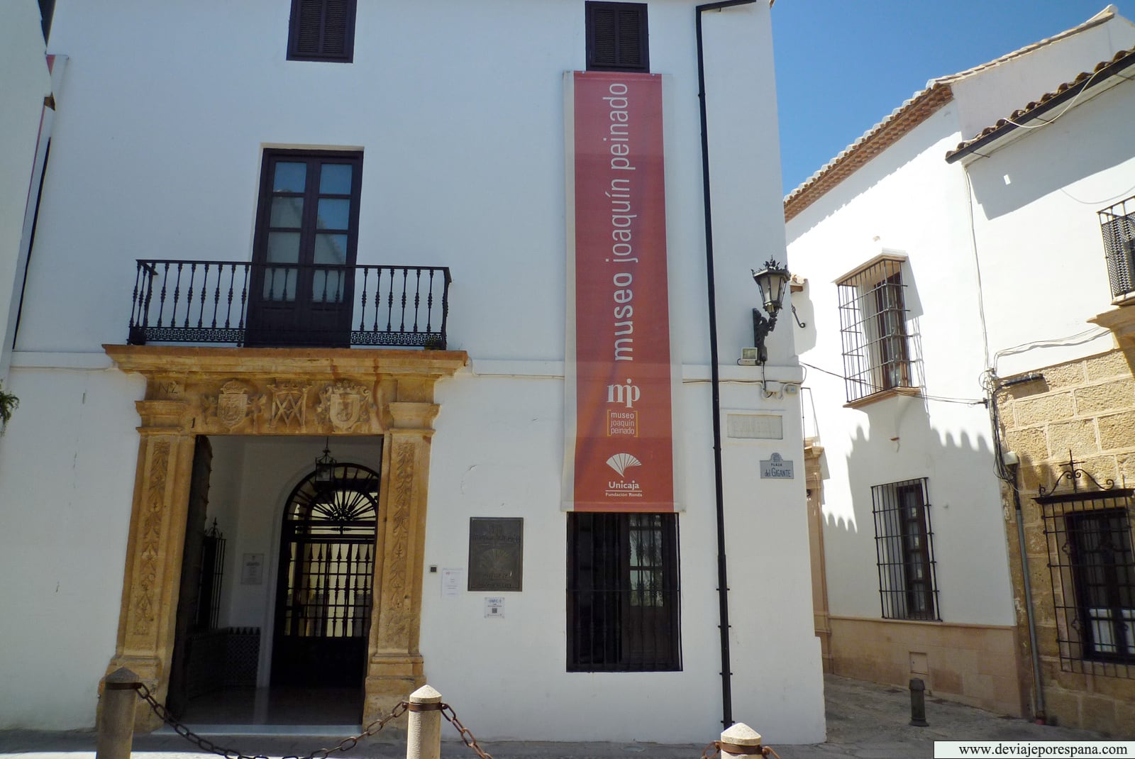 El Museo Joaquín Peinado de Ronda está situado en el casco histórico de la ciudad del Tajo