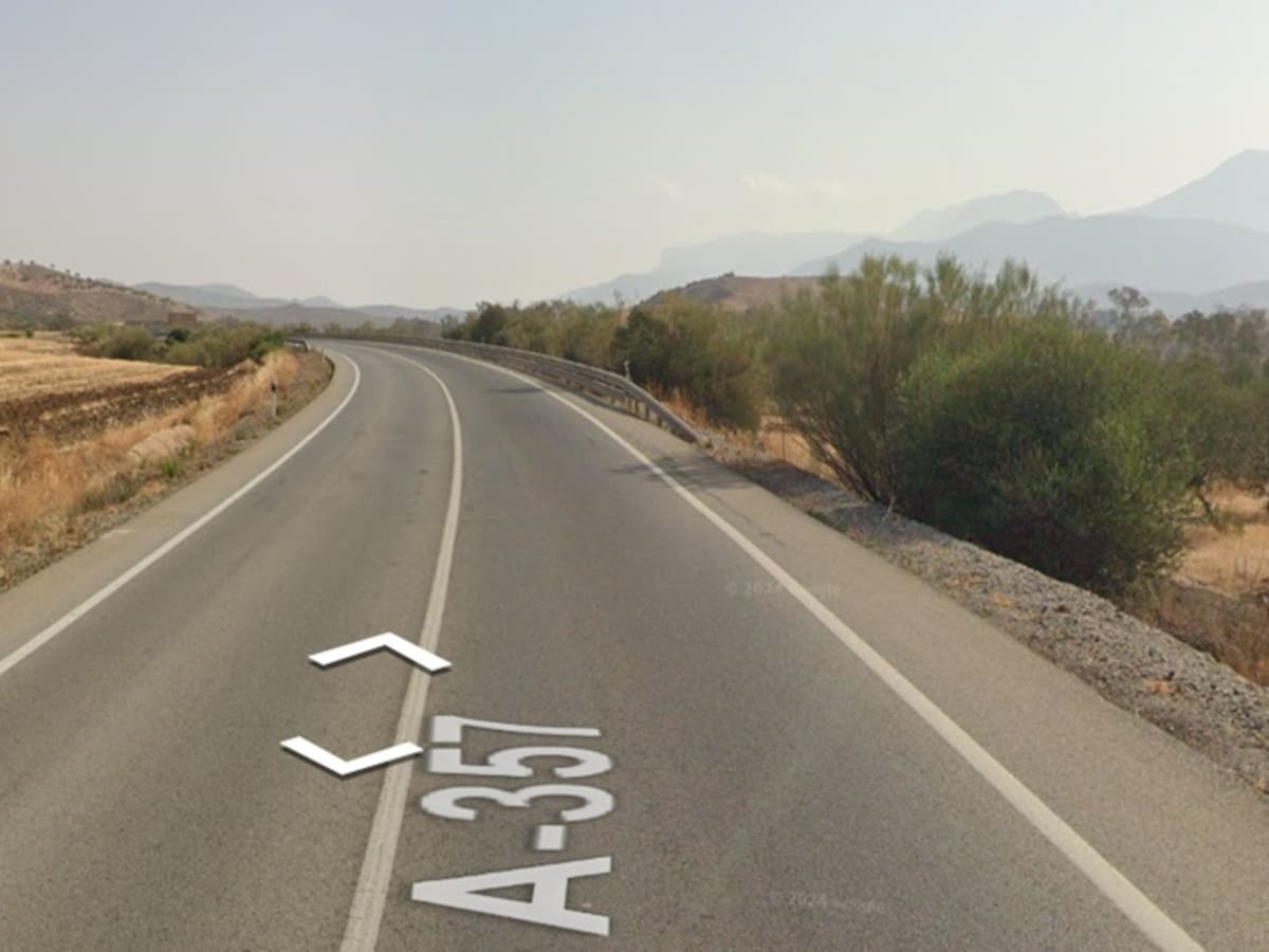 Muere un joven de 19 años y otros dos resultan heridos en un accidente de tráfico en Ardales (Málaga)