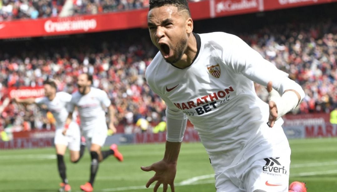 En-Nesyri no quiere marcharse del Sevilla esta temporada.